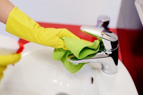 Professional carpet cleaners presenting a clean and refreshed indoor carpet in Cr0