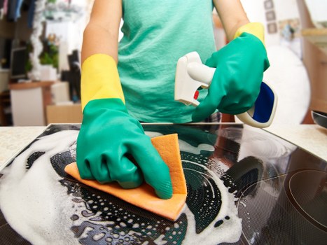 Upholstery maintenance and odor removal during sofa cleaning in Cr0